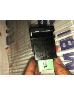 TASTO PULSANTE ILLUMI... 2