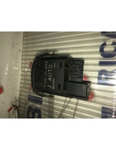 COMANDO REGOLAZIONE FARI... 2