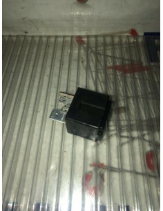 - CENTRALINA RELè FUSIBILE...