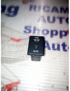 PRESA USB AUX TUNNEL...