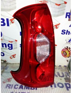 FANALE POSTERIORE STOP...