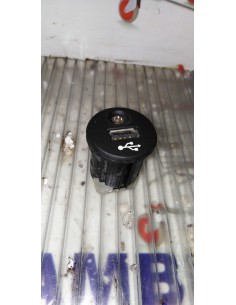 PRESA AUX USB CONSOLE...