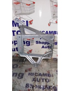 - STAFFA AMPLIFICATORE... 2