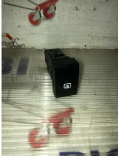 - TASTO INTERRUTTORE...