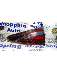 FANALE POSTERIORE DESTRO...