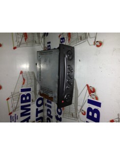 stereo di serie con codice...