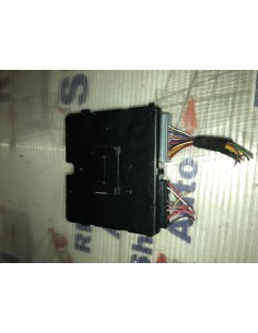 SCATOLA PORTAFUSIBILI... 2